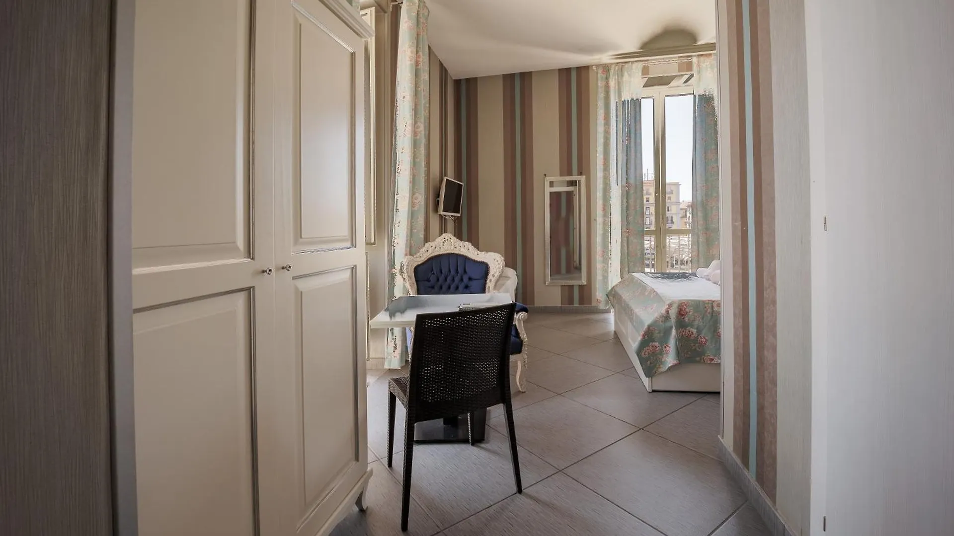Hotel New Sayonara Naples Italy